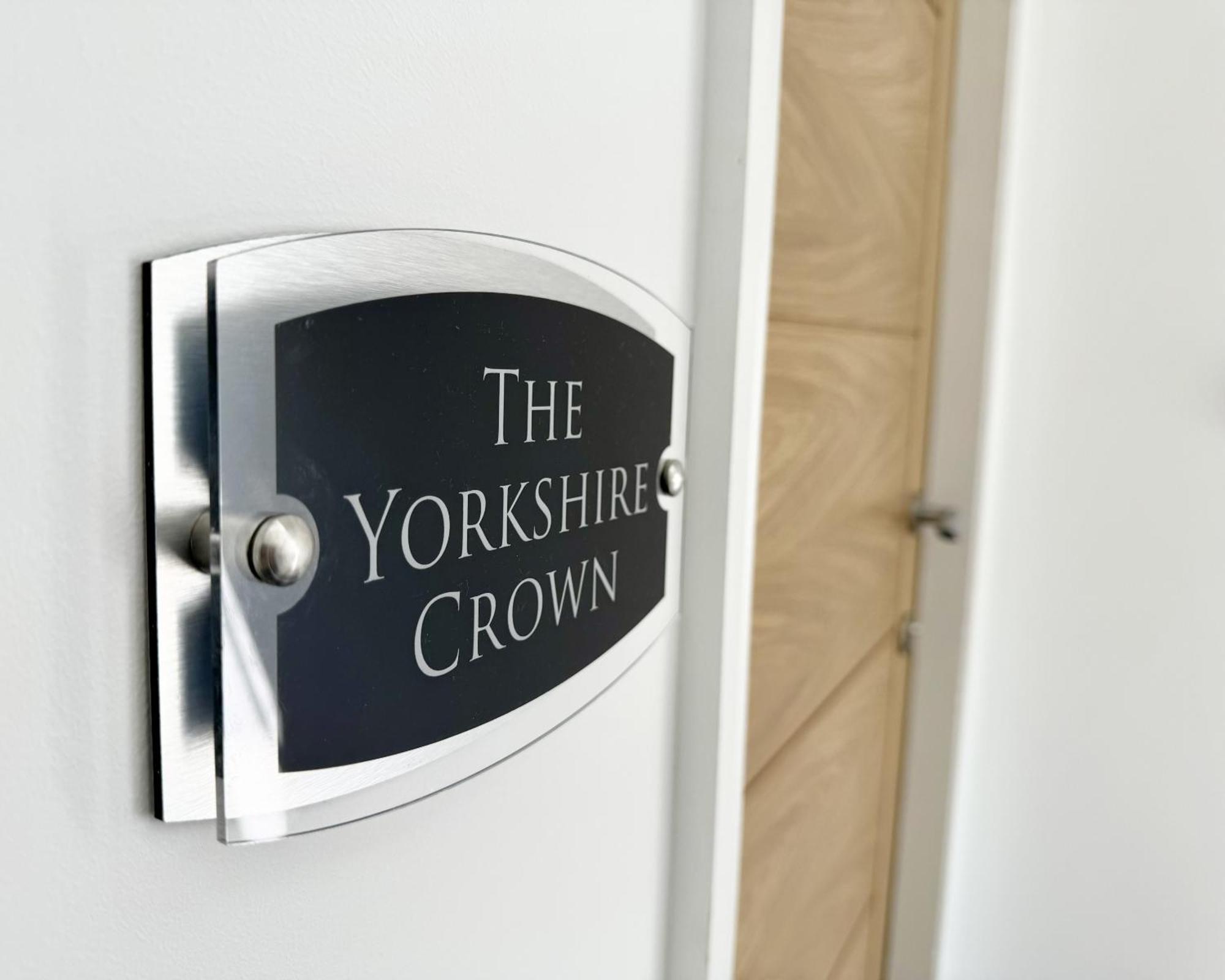 The Yorkshire Crown - Luxury Apartment - Free Parking Nearby Harrogate Luaran gambar